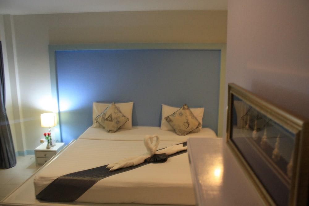 Phuket Racha Kata Homestay Luaran gambar